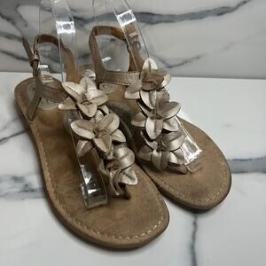 B.O.C. Women's Gold Metallic Leather Floral Ankle Strap Comfort Sandals Sz 8